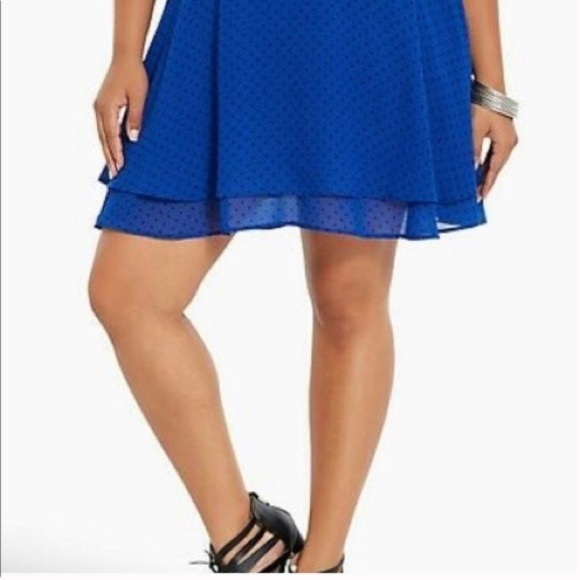 Torrid blue polka dot mini skirt - Picture 3 of 12